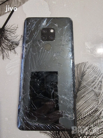 Huawei Mate 20/128гб, снимка 4 - Huawei - 54021837