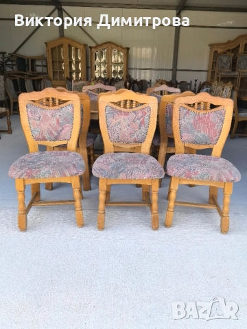 Комплект от 8 трапезни стола 