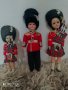 Лот стари кукли в традиционна носия британска, снимка 1