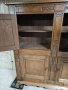 Трапезен шкаф с дърворезба, снимка 3