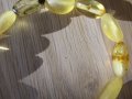 Ластична гривна от първокласен балтийски кехлибар, снимка 9
