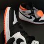 Nike Air Jordan 1 High Electro Orange Размер 42 Номер Нови Оригинални Обувки Кецове Мъжки Дамски Бял, снимка 10