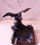 Орел-пепелник-скулптура, снимка 2