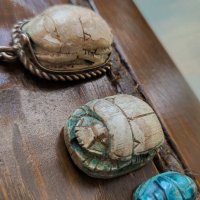 Скарабеи,египетски ,старинен,автентичен,тюркоаз, снимка 8 - Антикварни и старинни предмети - 37550550