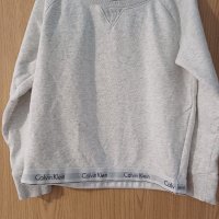 горница Calvin Klein  L, снимка 1 - Спортни екипи - 42101360