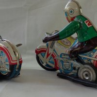 Ретро детски метални играчки мотоциклети с механизъм Made in China 602 N26 употребявани, снимка 4 - Колекции - 37470554