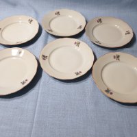 Порцеланови чинии-6 броя-Китка- Нови пазар, снимка 1 - Чинии - 35028443