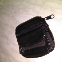 Чанта колан малка естествена кожа 100х90х25мм, снимка 4 - Чанти - 44719837