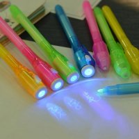 Невидима писалка с мастило със светлина UV лампа цена София нова, снимка 1 - Електрически играчки - 35256475