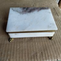 Стара мраморна кутия, снимка 1 - Антикварни и старинни предмети - 42049145