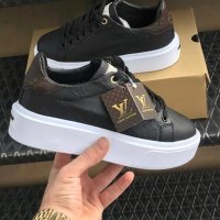 Дамски спортни обувки Louis Vuitton код 94, снимка 1 - Дамски ежедневни обувки - 42437968