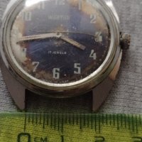 Рядък модел часовник WOSTOK USSR 17 камъка - 26059, снимка 7 - Други ценни предмети - 34412750