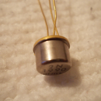 Транзистор 2N1990 Gold pin, снимка 4 - Друга електроника - 44699613