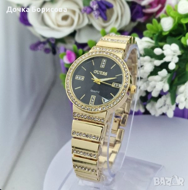 Дамски часовник Guess - златист с черен циферблат , снимка 1
