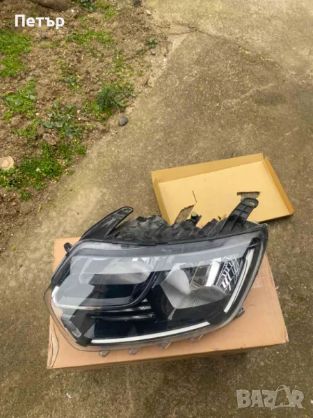 Ляв фар Дачия дъстер 2019г, снимка 1