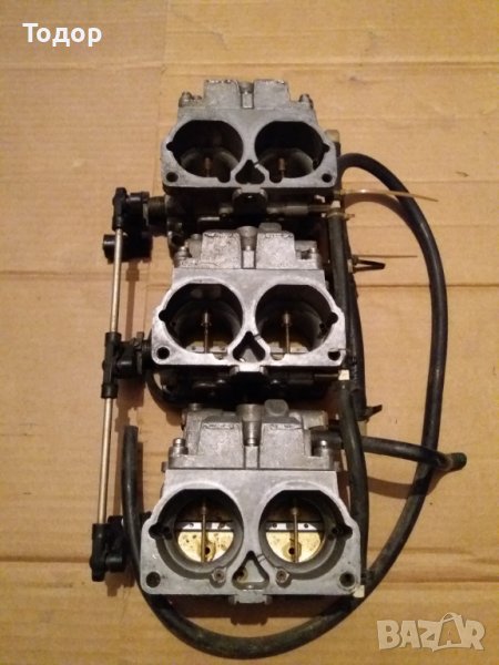 Продавам карбуратори за извънбордов двигател MERCURY 200HP, внос от Италия , снимка 1