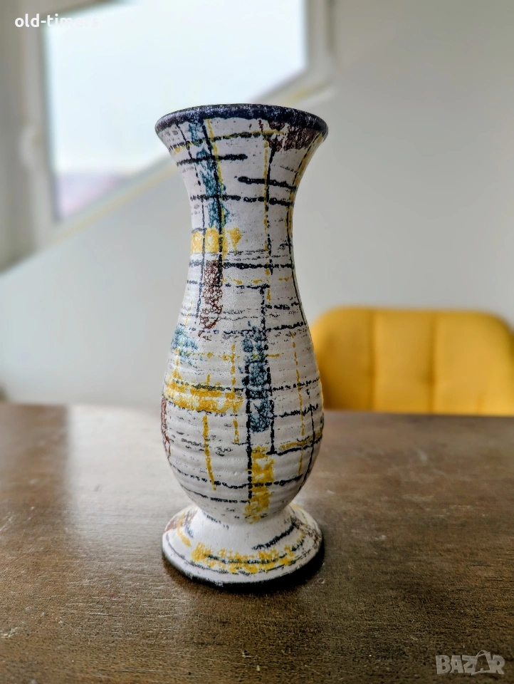 Заглавие: Винтидж ваза Bay Keramik (West Germany) – Модел 305/18, снимка 1