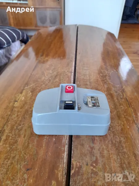 Стар електрически шалтер,прекъсвач,изключвател,включвател #7, снимка 1