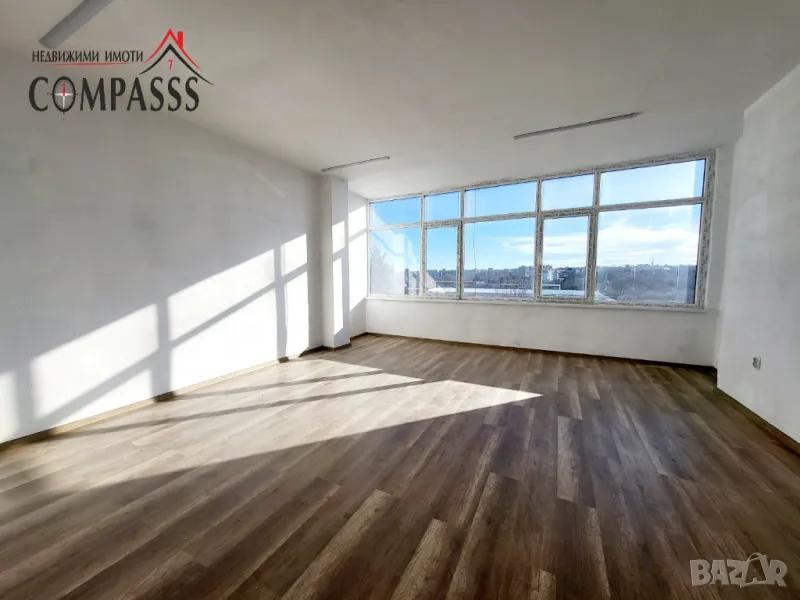 Гр. Добрич, етаж от търговска сграда ул. Калиакра – 190000евро!, снимка 1