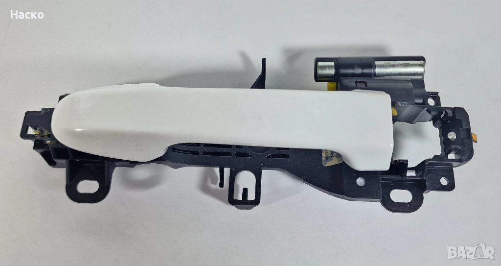 Предна Лява Дръжка Toyota Yaris P13 Hybrid Тойота Ярис Хибрид П13 2017-2019, снимка 1