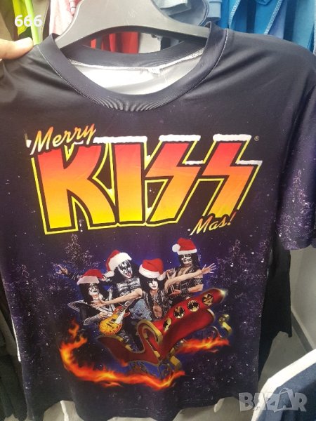 тениска MerryKISSmas, снимка 1