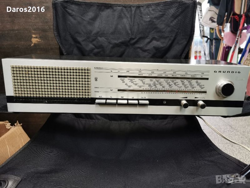 Старо дървено радио Grundig Type RF 2060, снимка 1