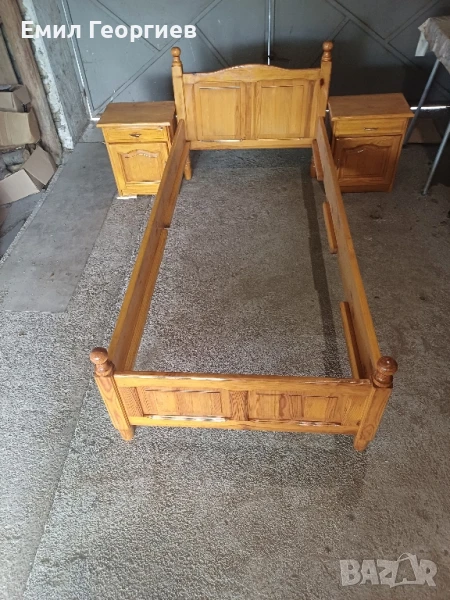 Легло с 2 нощни шкафчета, снимка 1