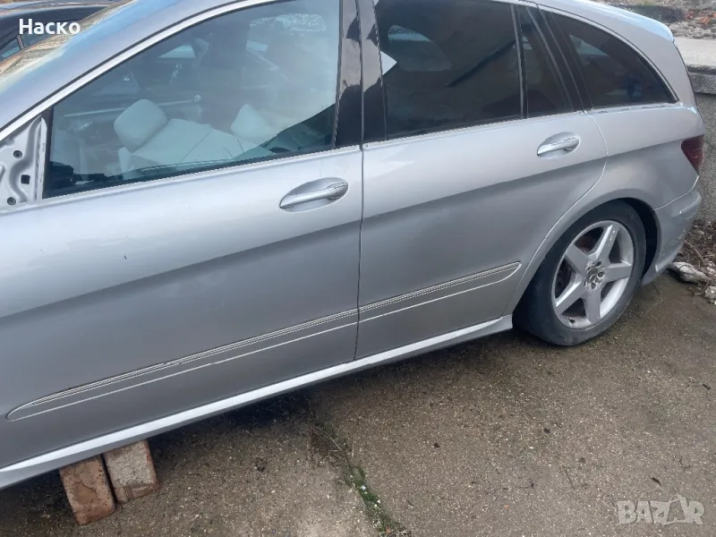 Предна лява врата за Mercedes R class, снимка 1