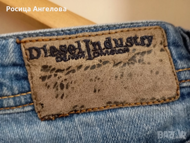 Винтидж автентични оригинални дънки Diesel Larkee размер W31 L30, снимка 8 - Дънки - 51720176