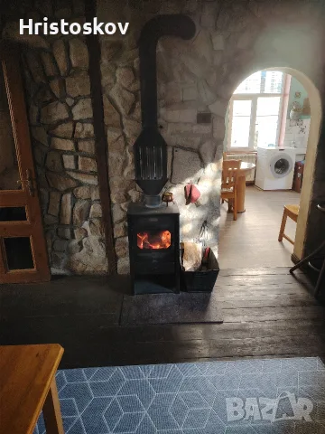 Камина за дърва 
