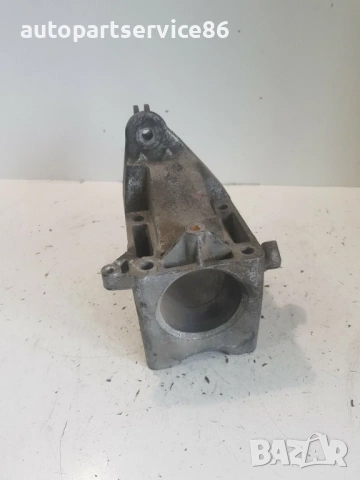 Конзола за тампон на двигателя, лява, за Mercedes W906 Sprinter 2.2 CDI (2006-2010) A6462230404, снимка 2 - Части - 53877322