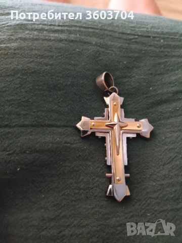 кръст , снимка 3 - Колиета, медальони, синджири - 51315080