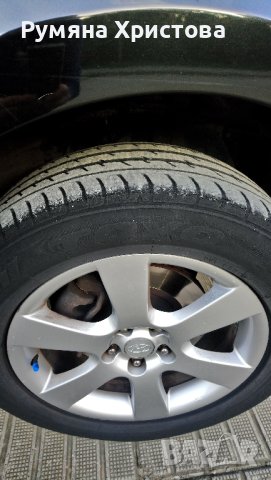 Употребявани летни автомобилни гуми 235/60/R18, снимка 2 - Гуми и джанти - 42920667