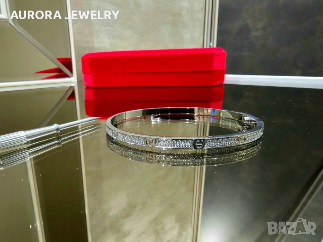 CARTIER Love Small Paved White Gold Diamonds Гривна с Отверка, снимка 3 - Гривни - 53169859