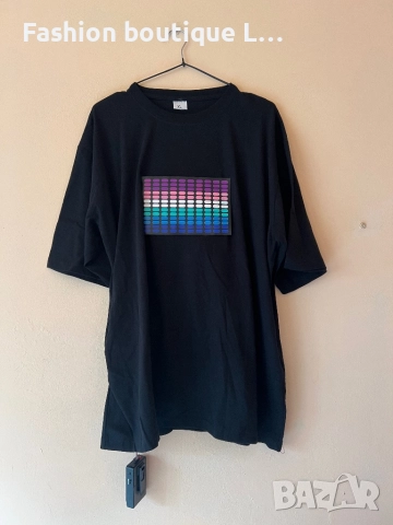 Тениска с дисплей със звуци и цветни светлини XL размер ❤️