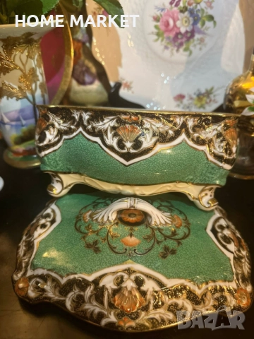 Circa 1908 “ Императорската кутия” невероятно красив и грандиозен съд , в зелено и злато, снимка 18 - Антикварни и старинни предмети - 52703092
