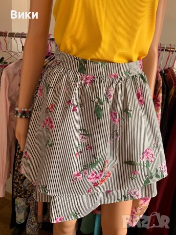 Много красива пола в размер XS, снимка 4 - Поли - 40745308