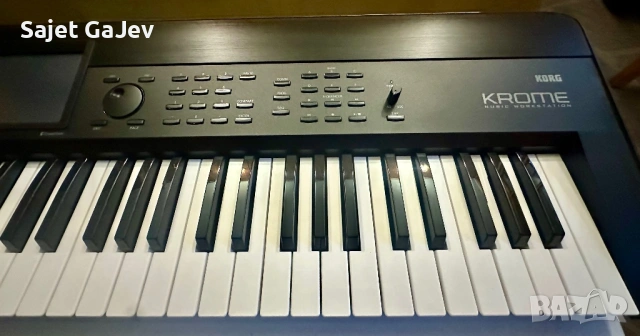 Korg Krome, снимка 2 - Синтезатори - 54334465