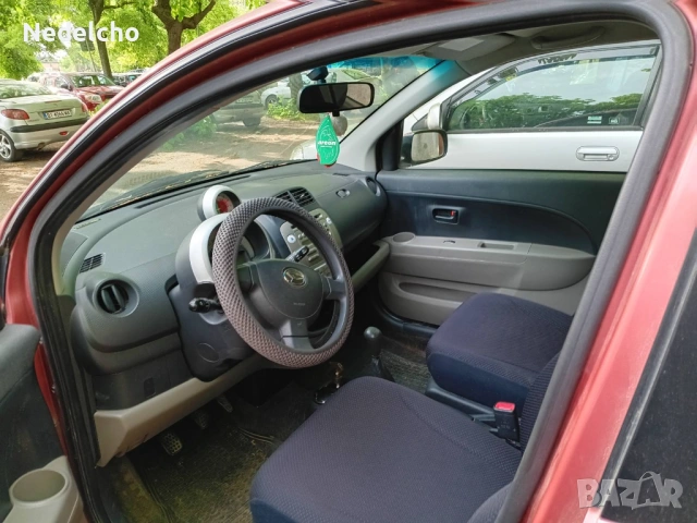 Daihatsu Sirion 2006 год., снимка 2 - Автомобили и джипове - 54351589