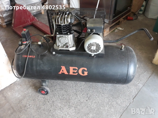 Бутален маслен компресор за въздух