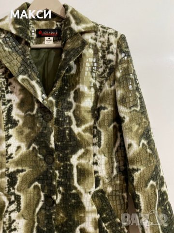 Марков луксозен блейзър с джобове и фина подплата имитация змийска кожа, снимка 3 - Сака - 38778270