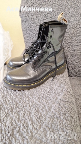 dr.Martens