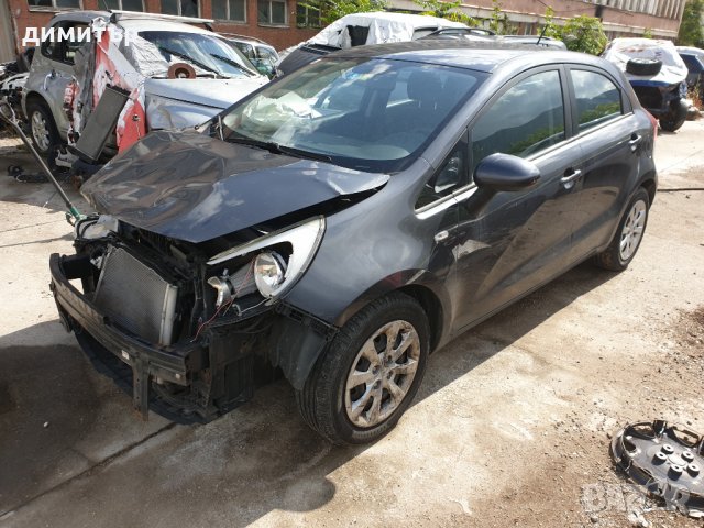 Kia Rio 1.2i 2012г-на части