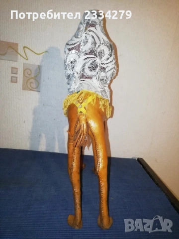 Стари статуи, макети: гонг, помпа за бира, оседлан кон. , снимка 15 - Статуетки - 52972346