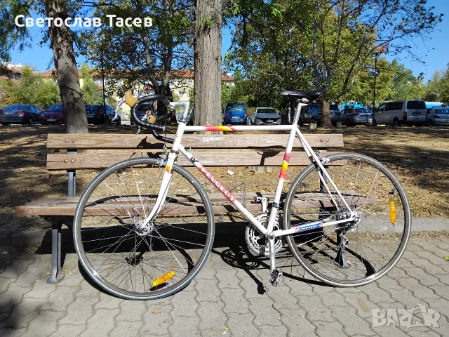 Шосейно колело Peugeot Tourmalet от 1988 година със стоманена рамка.  12 скорости (6х2).  Чисто нов , снимка 2 - Велосипеди - 56096012