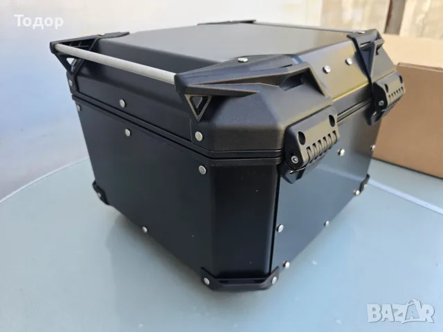 Куфар (топкаса) GIVI, снимка 7 - Аксесоари и консумативи - 56423322