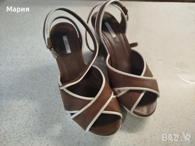 Дамски сандали Geox, №38, снимка 2 - Сандали - 50439661