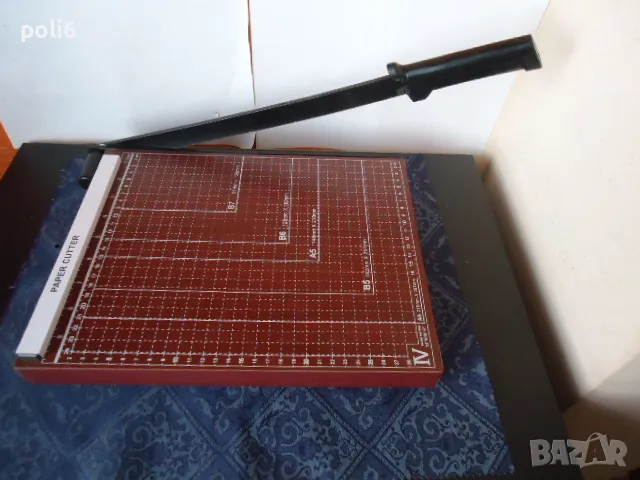 гилотина, нож за хартия - 2 вида, снимка 2 - Ученически пособия, канцеларски материали - 49139099