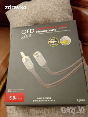 Кабел QED Performance 3.5 мм удължител - 5 м