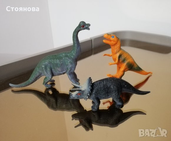 Динозаври три броя в Фигурки в гр. Варна - ID34399310 — Bazar.bg